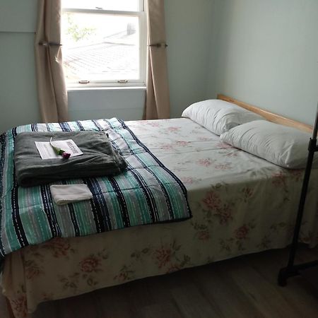 Healing Touch Holistic Living Space แอเมิร์สท์ ภายนอก รูปภาพ